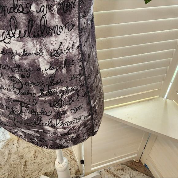 LULULEMON POWER Y TANK GRAY SIZE 6 - Picture 3 of 5